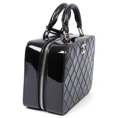 CHANEL black patent leather 2020 20C SMALL VANITY Shoulder Bag