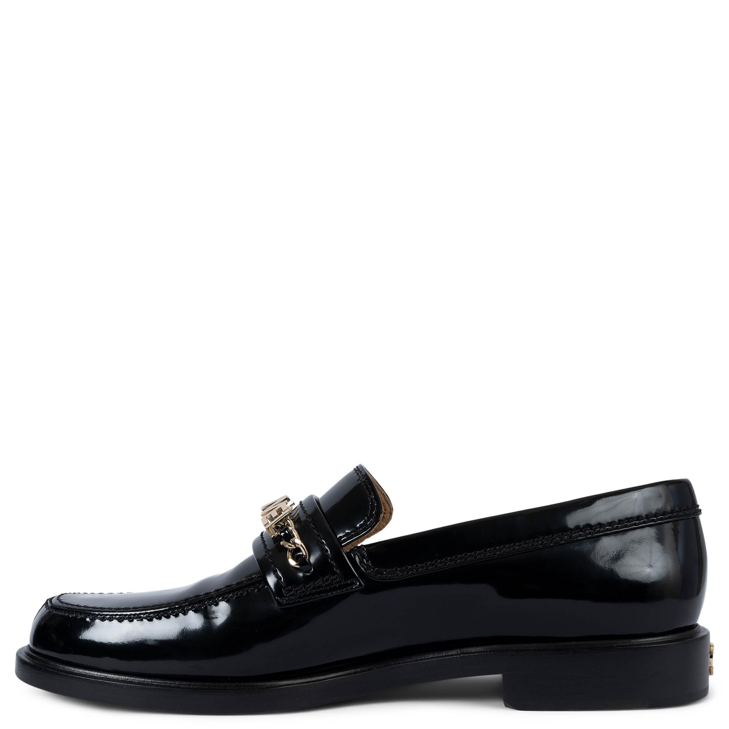Noir CHANEL cuir verni noir 22C DUBAI PENNY Mocassins Chaussures 42 fit 41 en vente