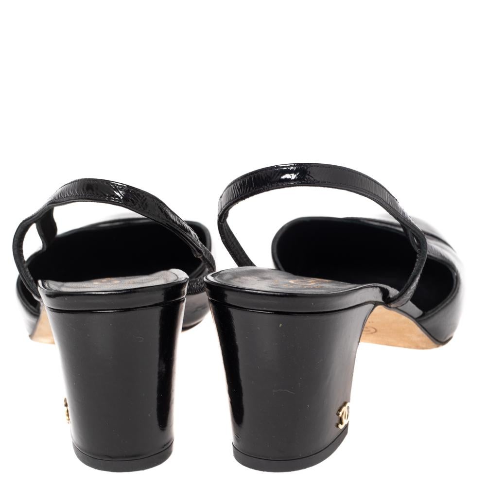 chanel cap toe
