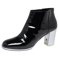 Chanel Black Patent Leather CC Ankle Boots Size 41