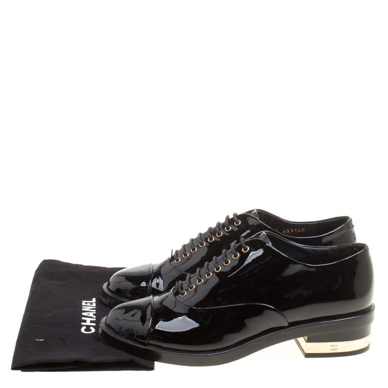 Chanel Black Patent Leather CC Lace Up Oxfords Size 35 2