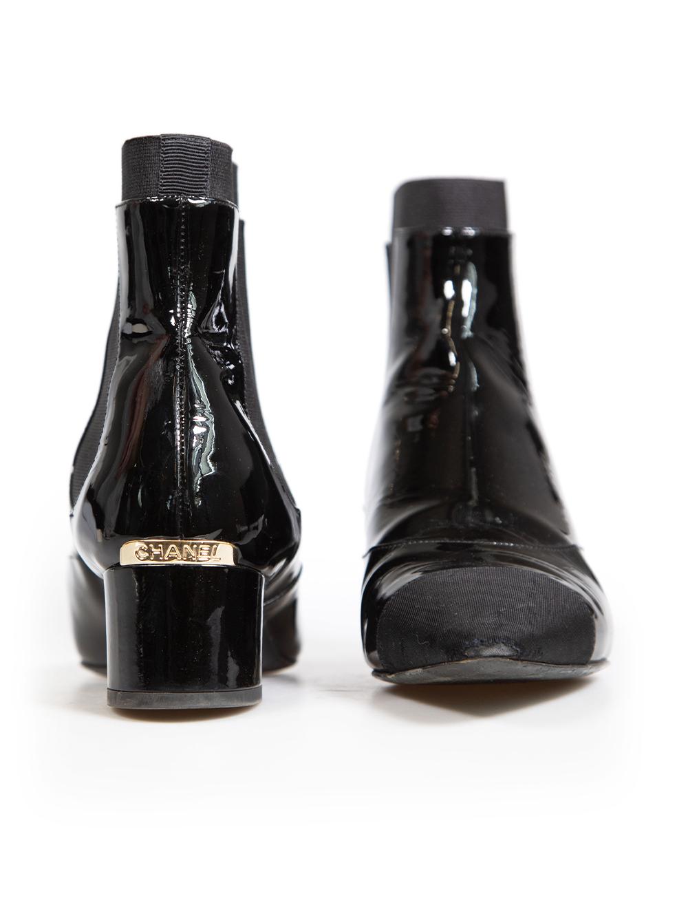 Chanel Black Patent Leather CC Logo Chelsea Boots Size IT 37.5 In Good Condition In London, GB