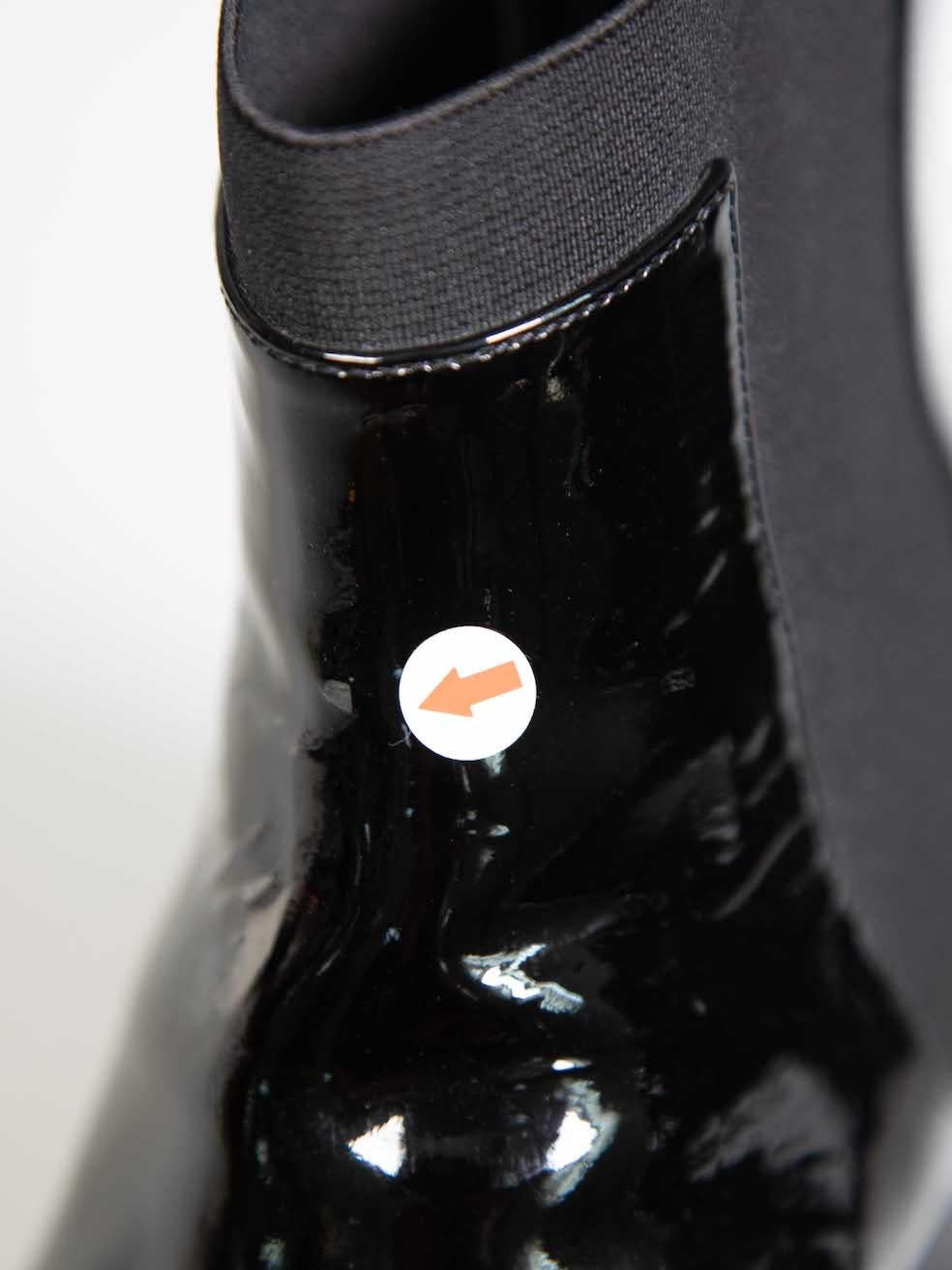 Chanel Black Patent Leather CC Logo Chelsea Boots Size IT 37.5 3