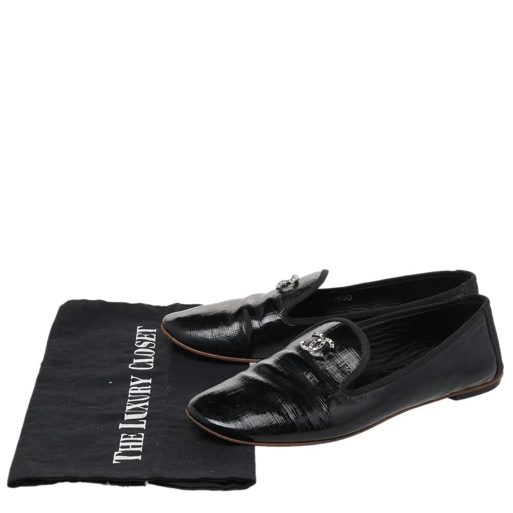 Chanel Black Patent Leather CC Smoking Slippers Size 37.5 3