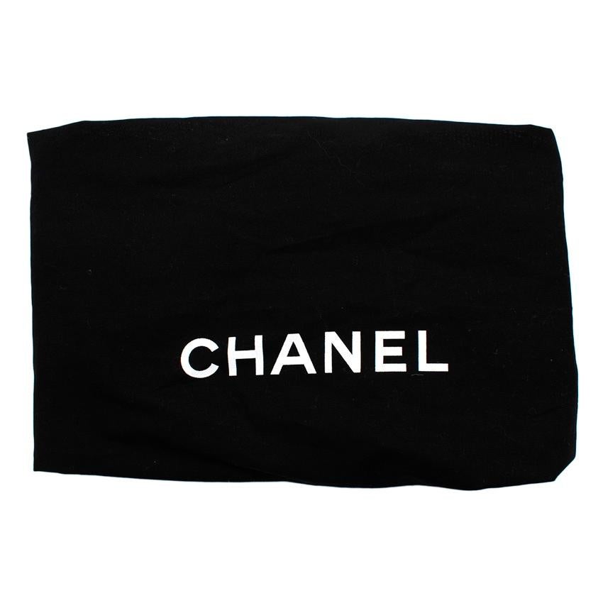 Chanel Black Patent Leather CC XL Shopping Tote For Sale 2