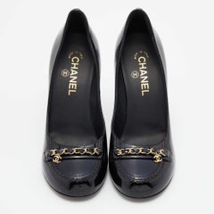 Chanel Black Patent Leather Chain Detail Cap Toe Pumps Size 39