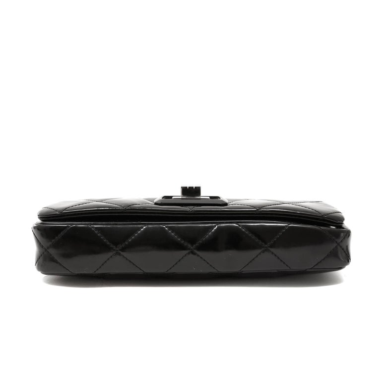 Women's Chanel Black Patent Leather East West Reissue Flap Bag For Sale