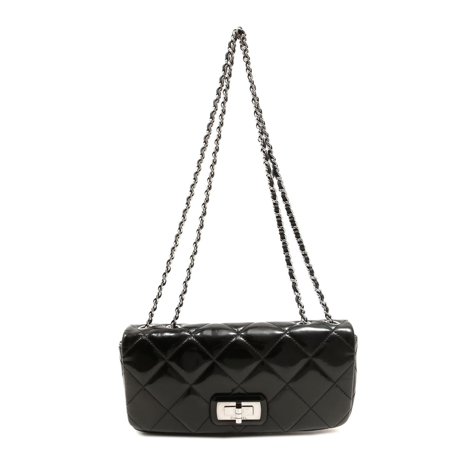 Chanel Black Patent Leather East West Reissue Flap Bag For Sale 3