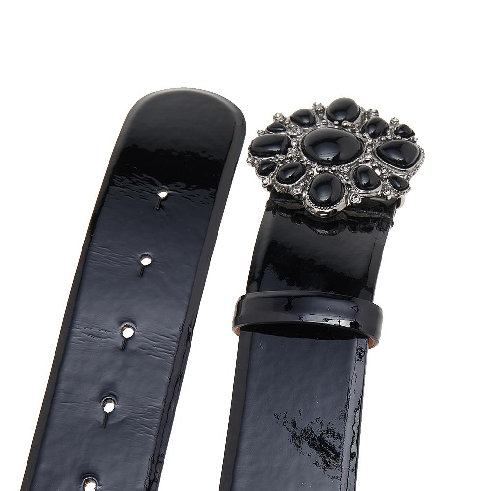 Chanel Black Patent Leather Embellished Buckle Belt 85cm In Good Condition In Dubai, Al Qouz 2