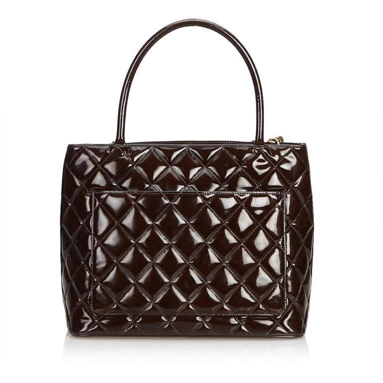 Chanel Black Patent Leather Leather Medallion Tote France For Sale at 1stDibs