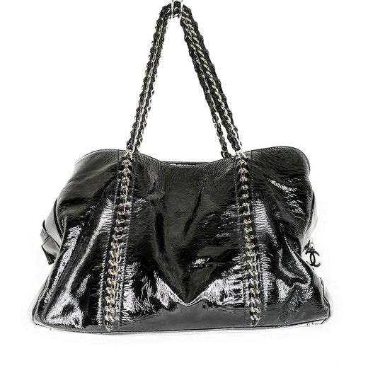 Chanel Black Patent Leather Luxe Ligne Tote Bag at 1stDibs | chanel luxe  ligne tote, luxe en ligne