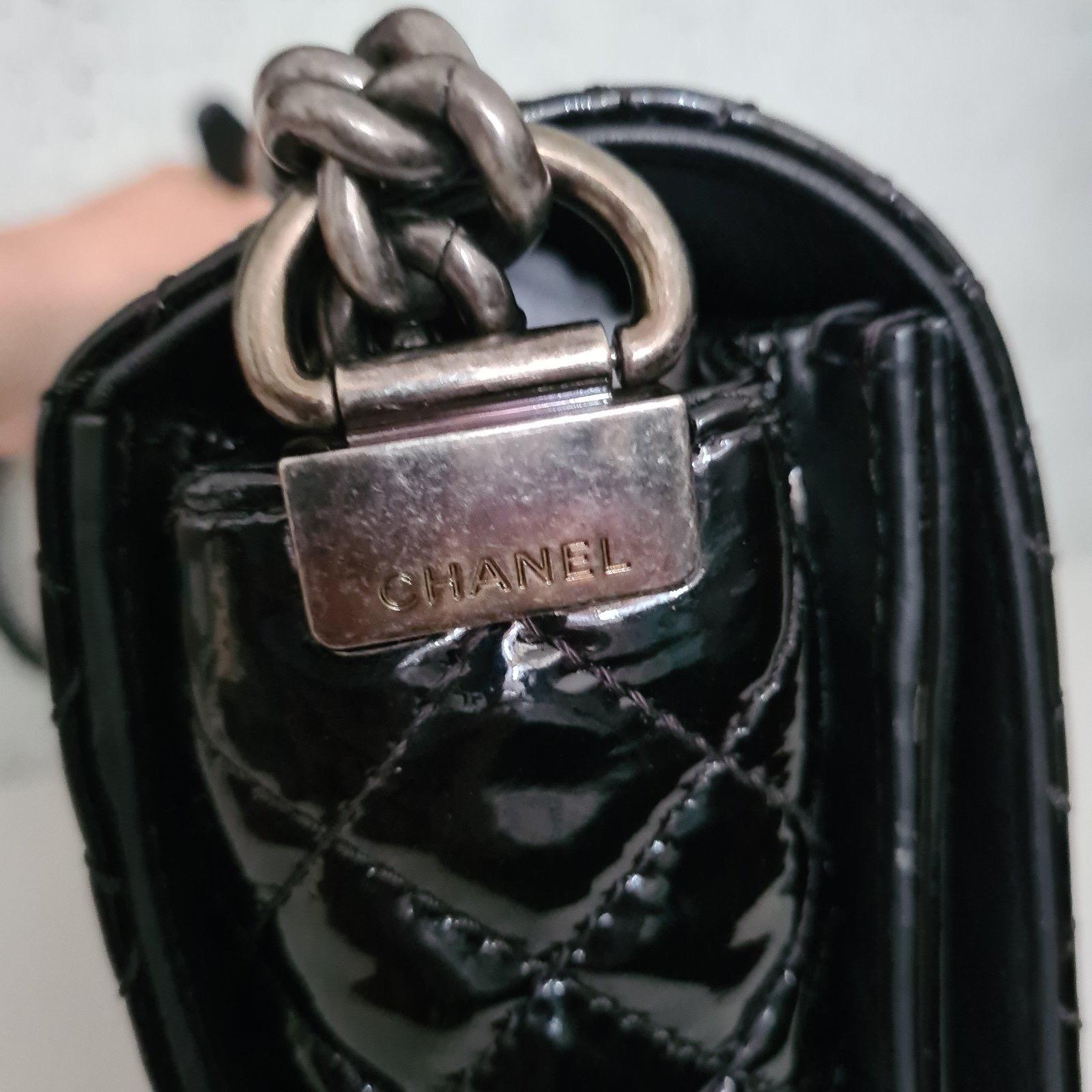 Chanel Black Patent Leather New Medium Boy Bag  1