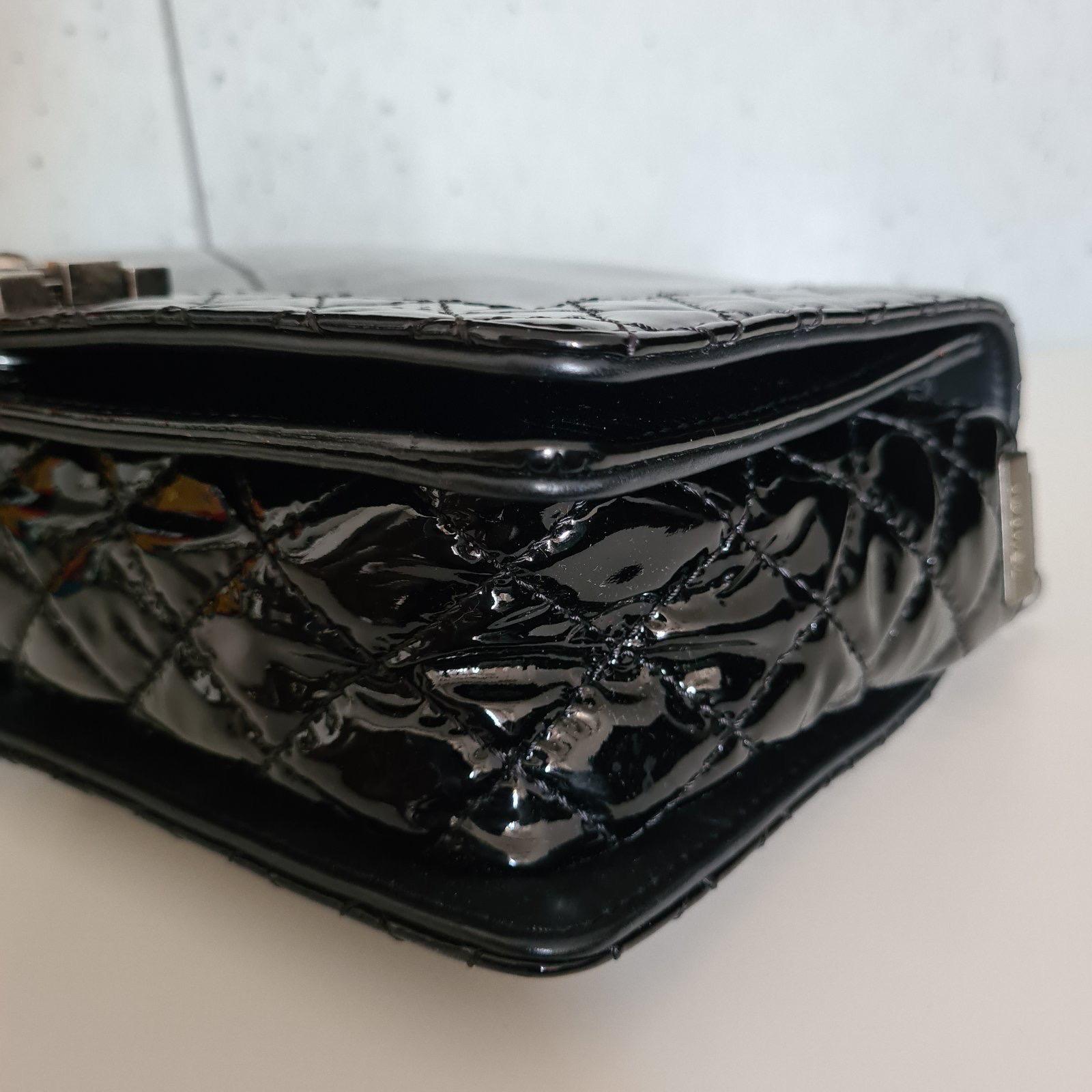 Chanel Black Patent Leather New Medium Boy Bag  4