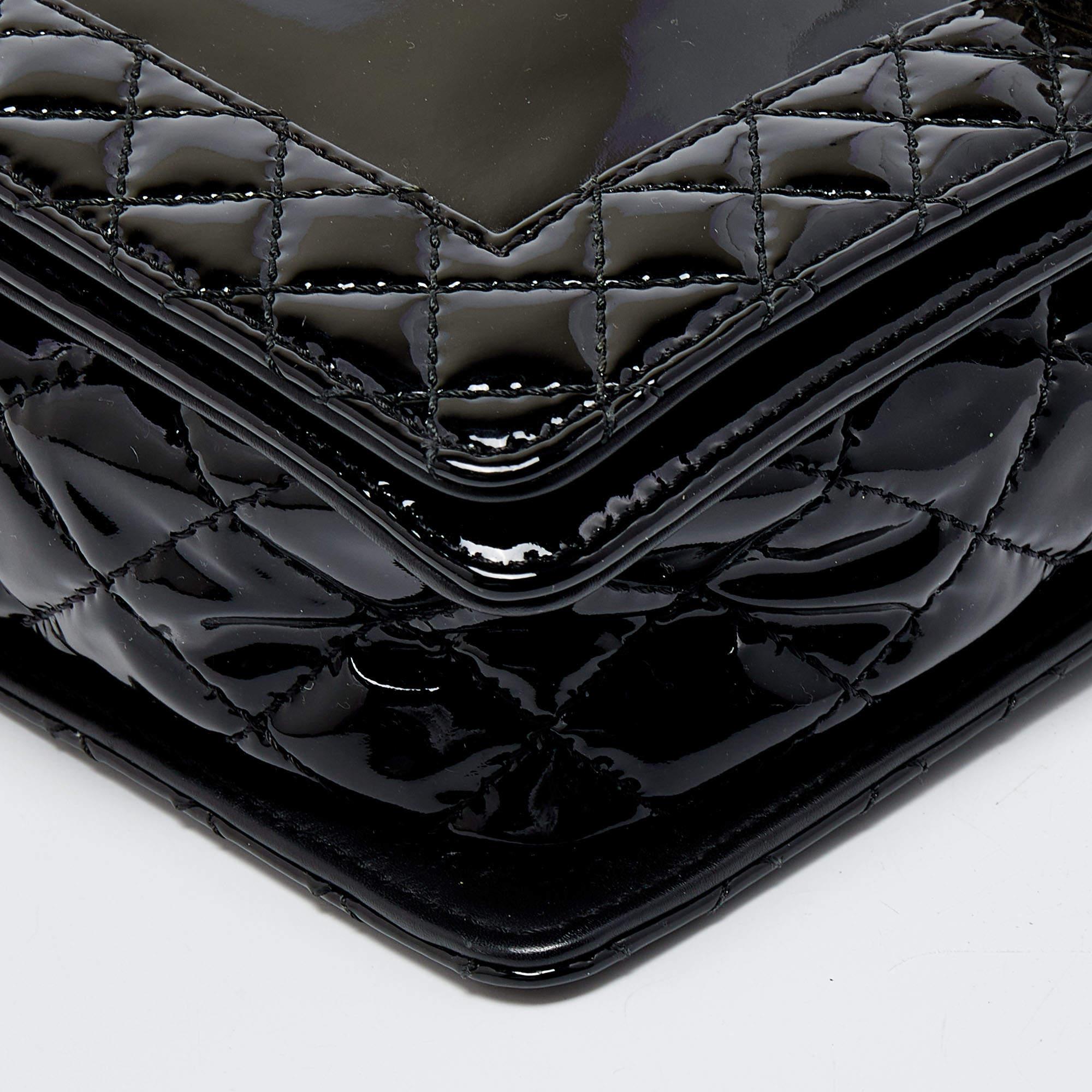 Chanel Black Patent Leather New Medium Reverso Boy Flap Bag 3
