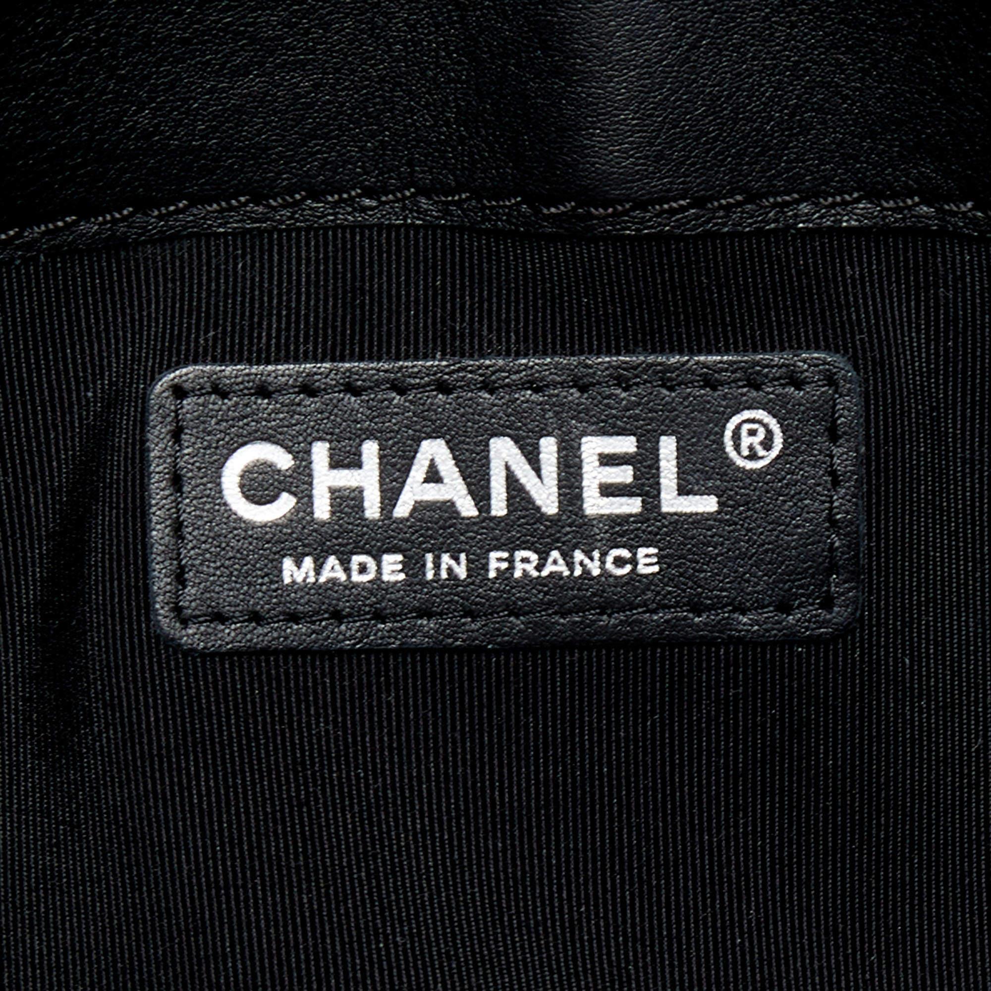 Chanel Black Patent Leather New Medium Reverso Boy Flap Bag 5