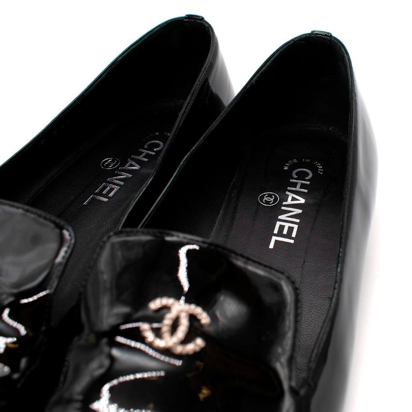 chanel loafers pearl