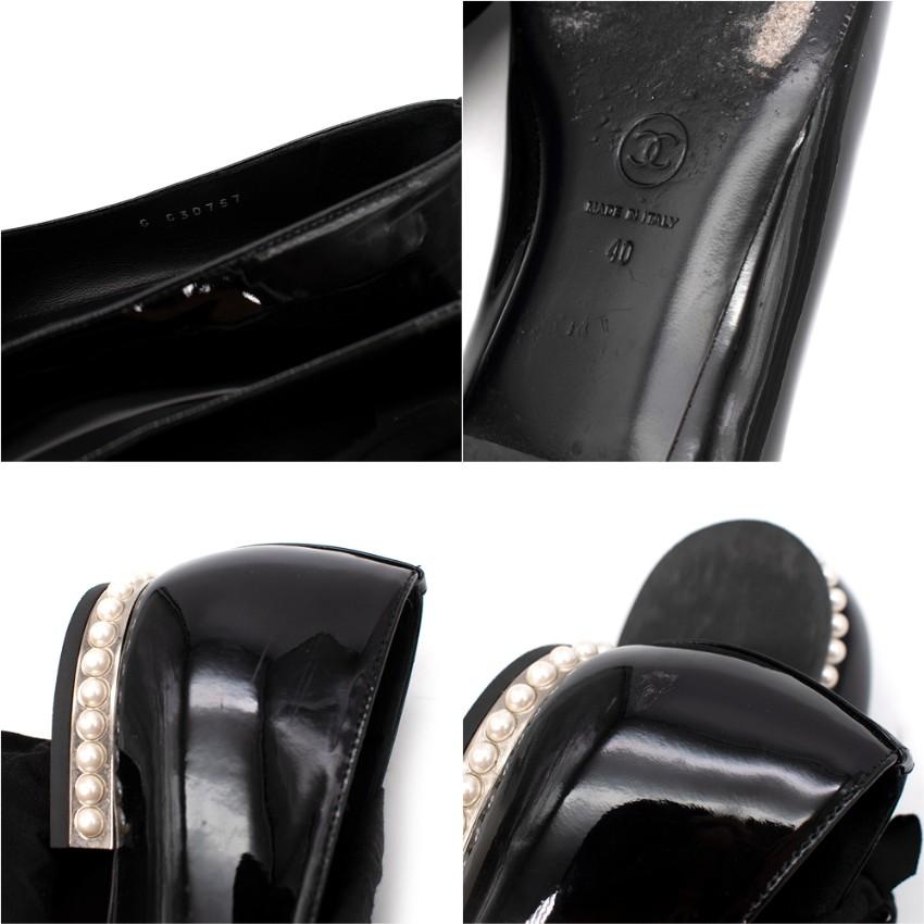 Chanel Black Patent Leather Pearl Heel Loafers - US 9.5 For Sale 2