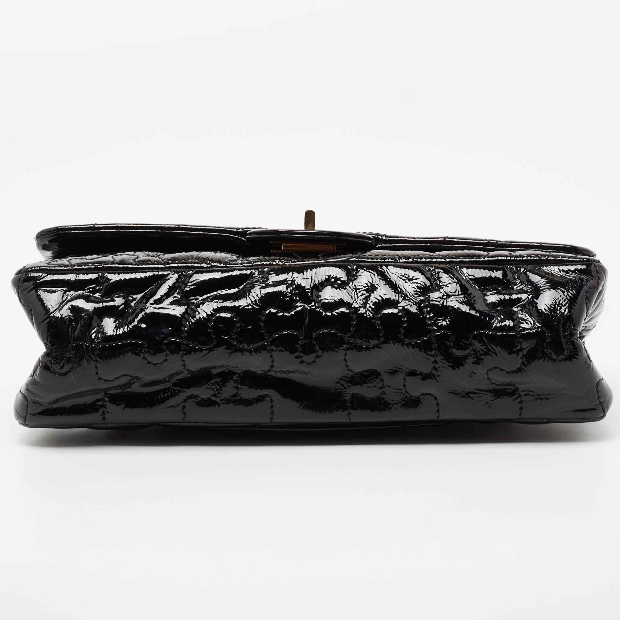 Chanel Black Patent Leather Puzzle Reissue 2.55 Classic 225 Flap Bag In Good Condition In Dubai, Al Qouz 2
