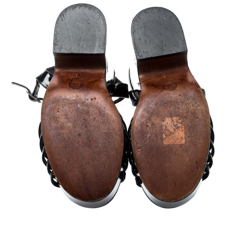 Women's Chanel Black Patent Leather T-Strap CC Logo Wedge Platform Sandals Size 40