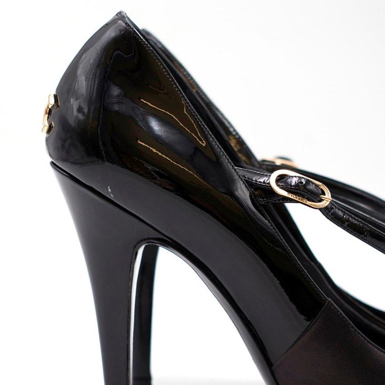 Chanel Black Patent Leather T-Strap Sandals 38.5 at 1stDibs | chanel t ...