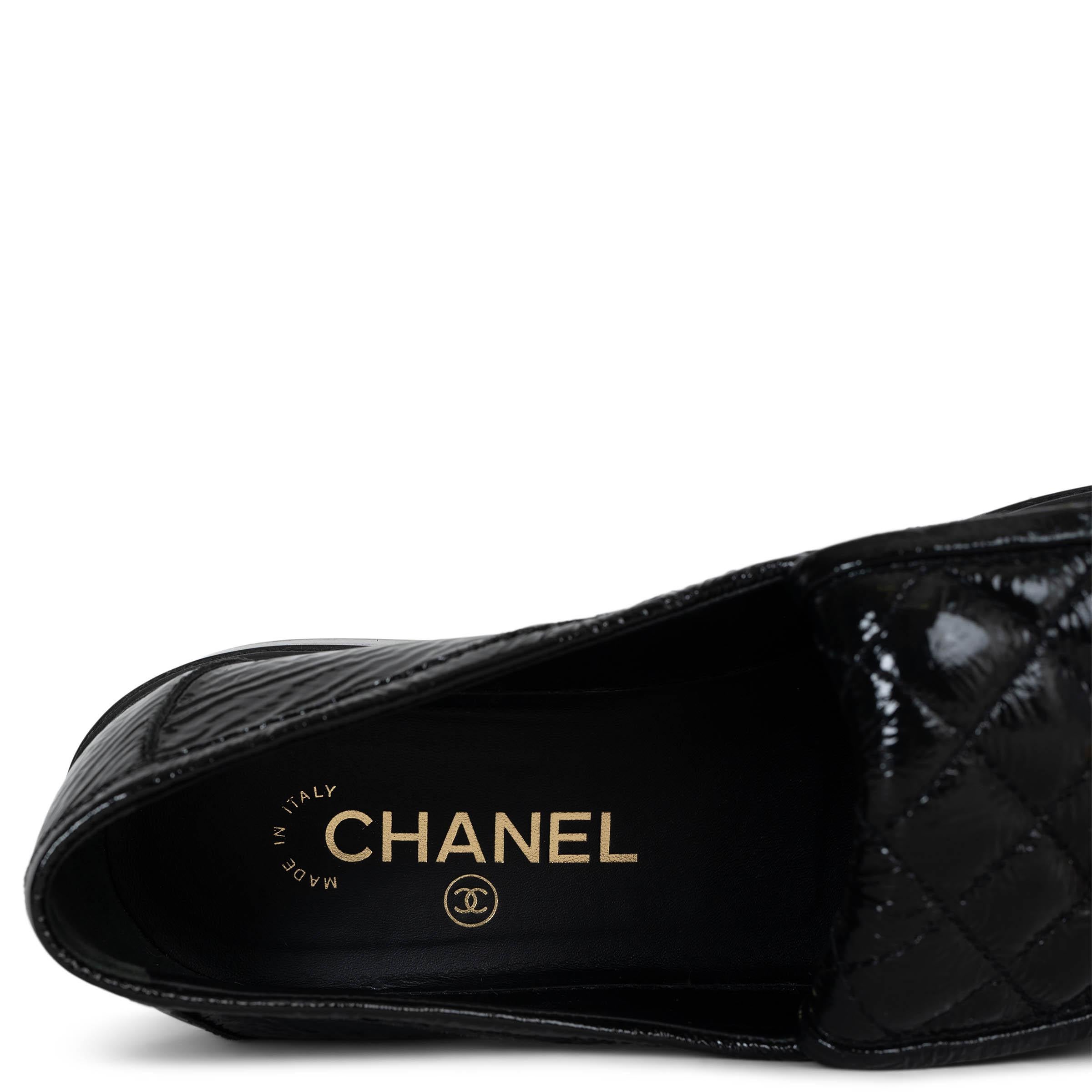 CHANEL black patent leather TURNLOCK Loafers Flats Shoes 38.5 3
