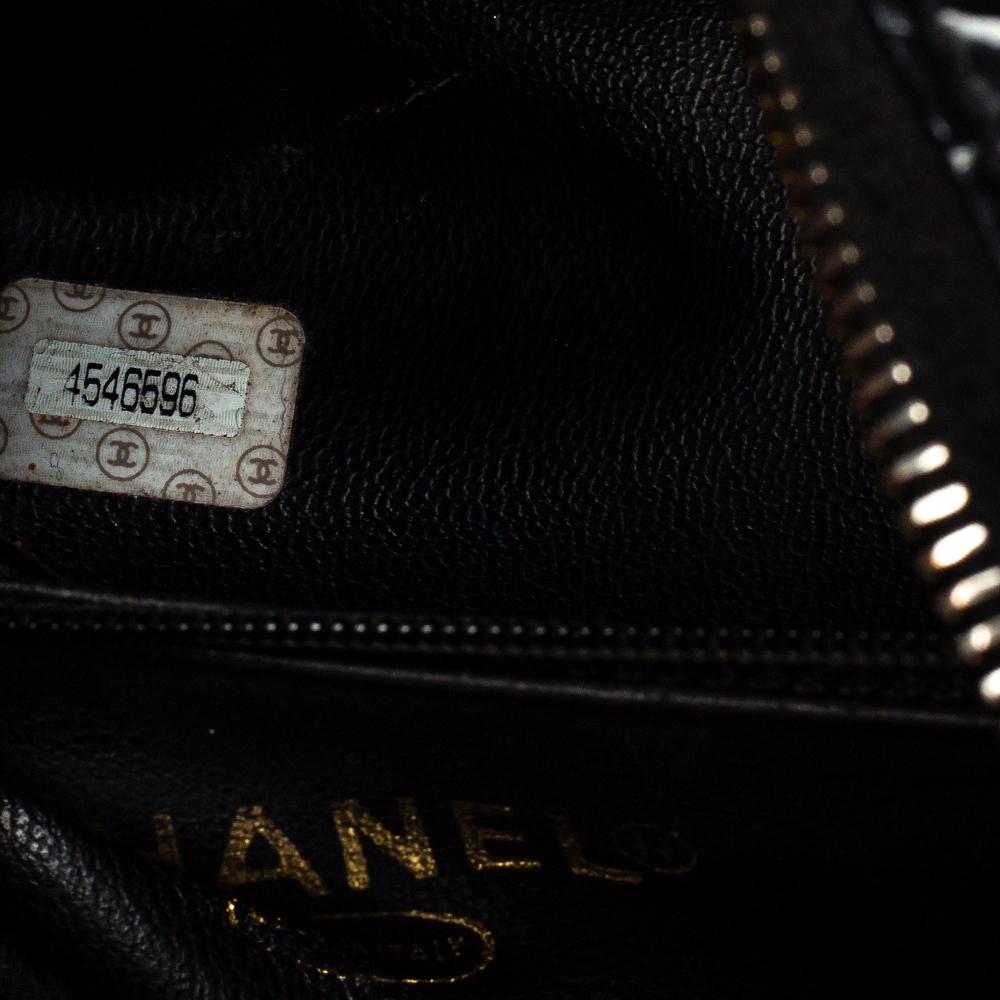 Chanel Black Patent Leather Vintage CC Vanity Case Top Handle Bag 2