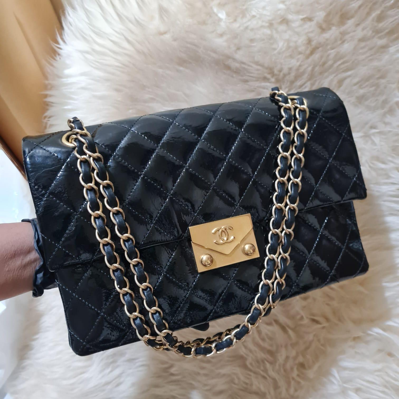 Chanel Black Patent Quilted Pagoda Accordion Medium Flap Bag For Sale 7