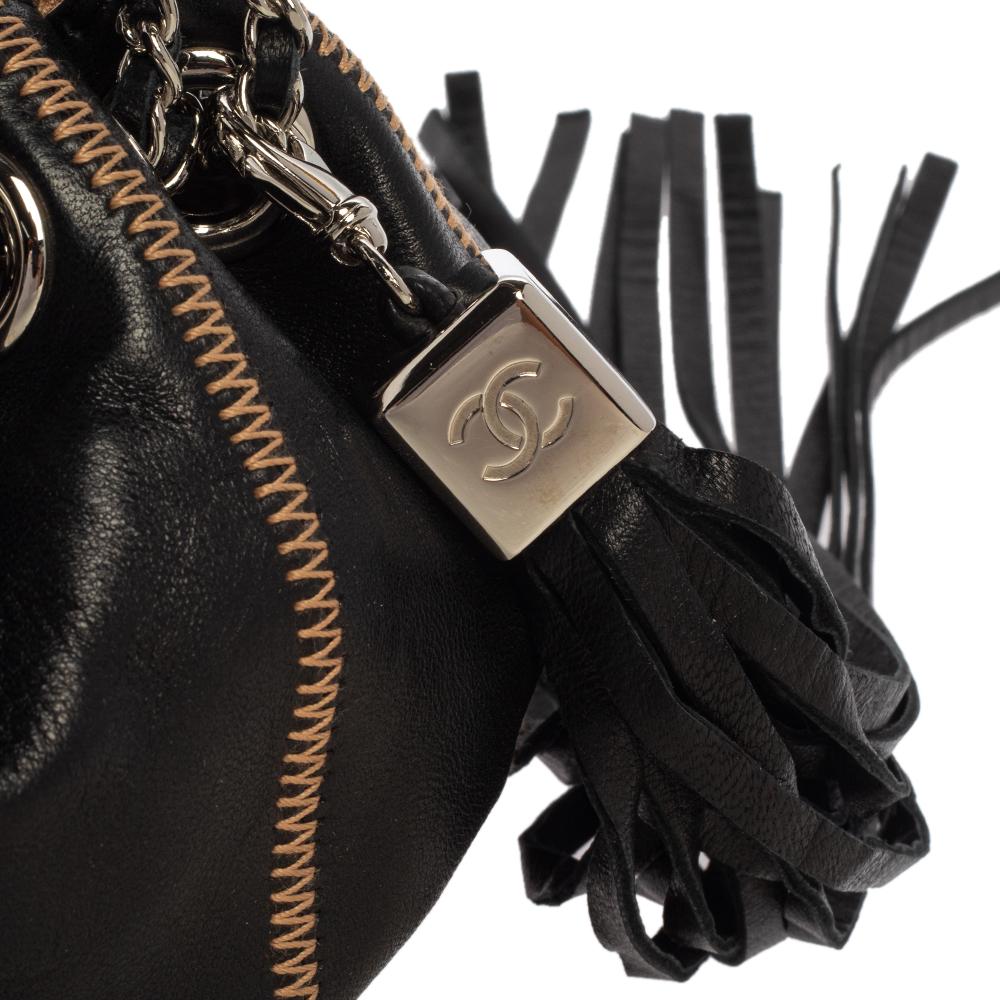 Chanel Black/Peach Leather Reversible Drawstring Tassel Bag 7
