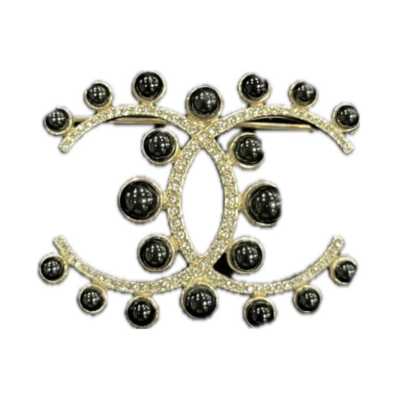 Women's Chanel Black Pearls Brooch For Sale