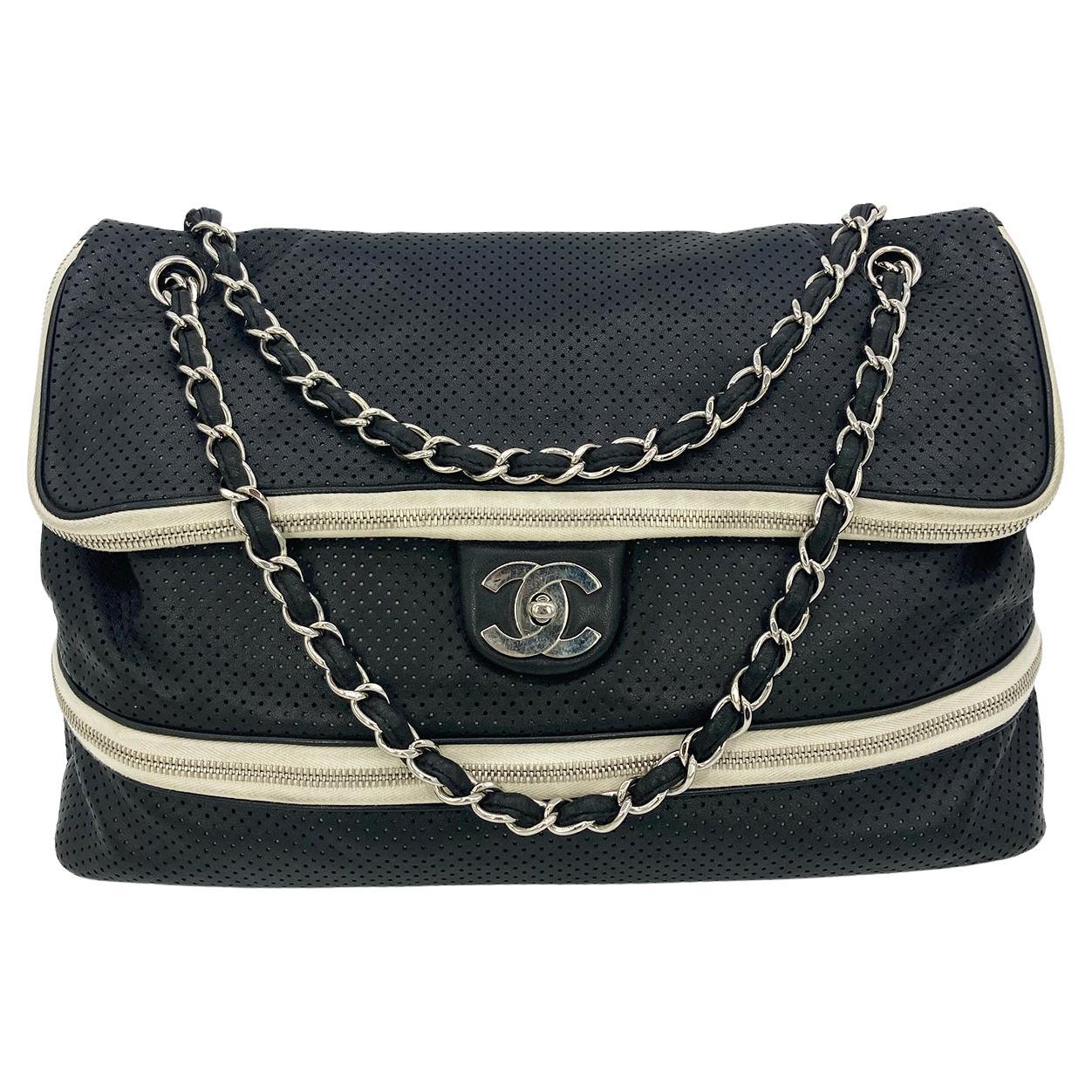 classic black chanel handbag new