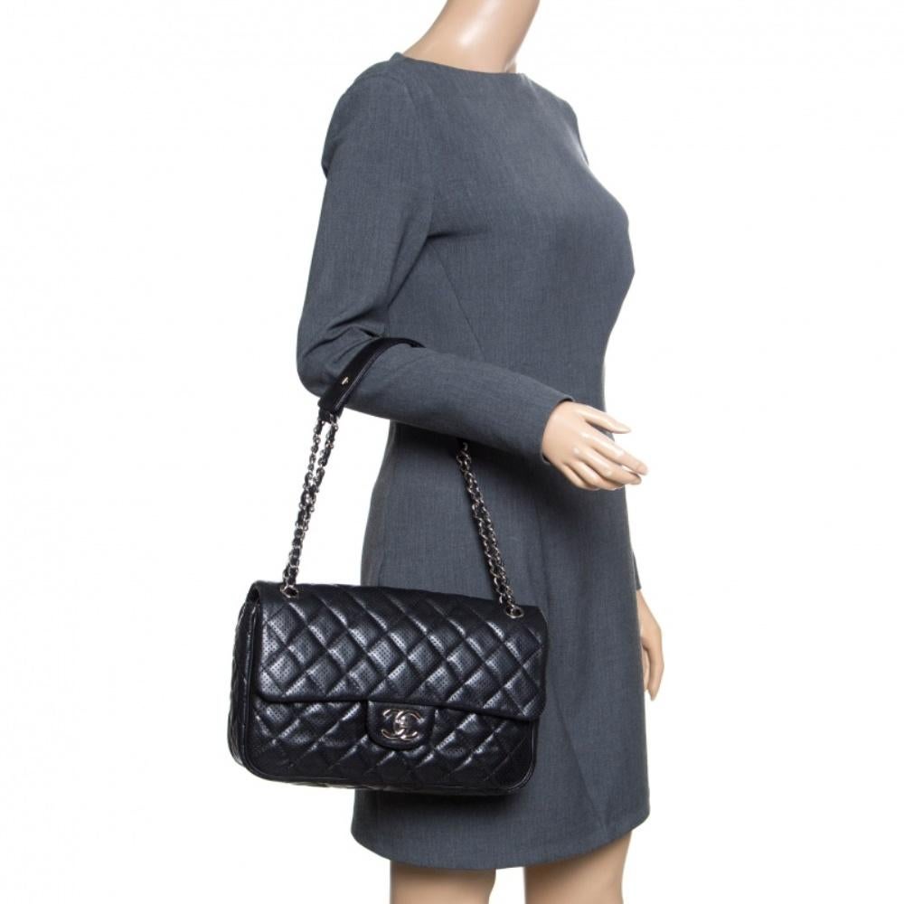 Chanel Black Perforated Leather Flap Shoulder Bag In Good Condition In Dubai, Al Qouz 2