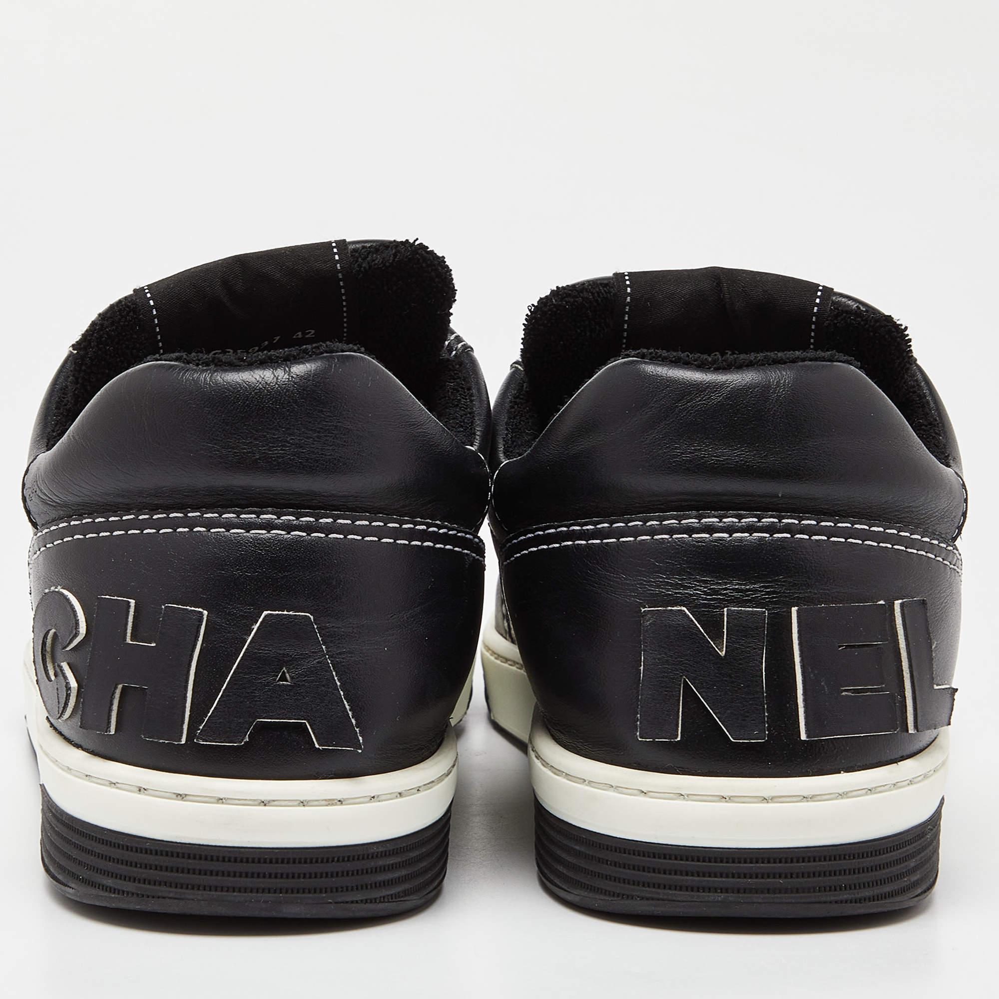 Chanel Black Perforated Leather Logo Low Top Sneakers Size 42 5