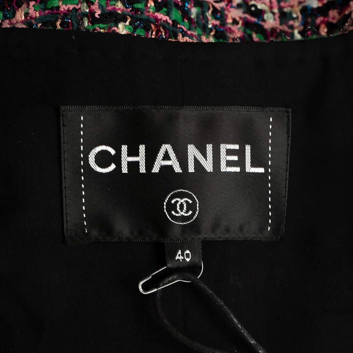 CHANEL black & pink 2019 19P COLLARLESS BEADED TWEED Jacket 40 M For Sale 4