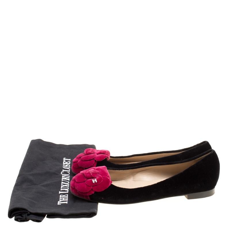 Chanel Black/Pink Velvet CC Camelia Flower Ballet Flats Size 36.5 1