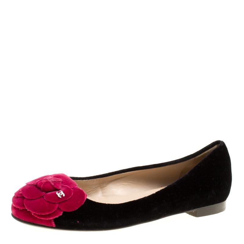 Chanel Black/Pink Velvet CC Camelia Flower Ballet Flats Size 36.5