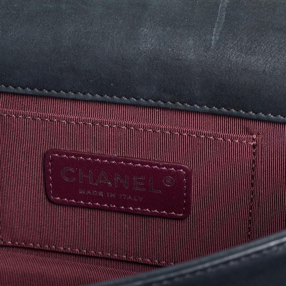 Chanel Black Plexiglass And Iridescent Leather East/West Boy Brick Flap Bag 4