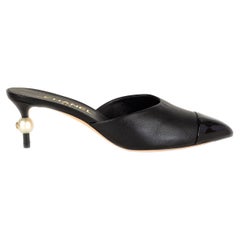 CHANEL noir Pointed Toe PEARL KITTEn HEEL Mules Chaussures 38.5