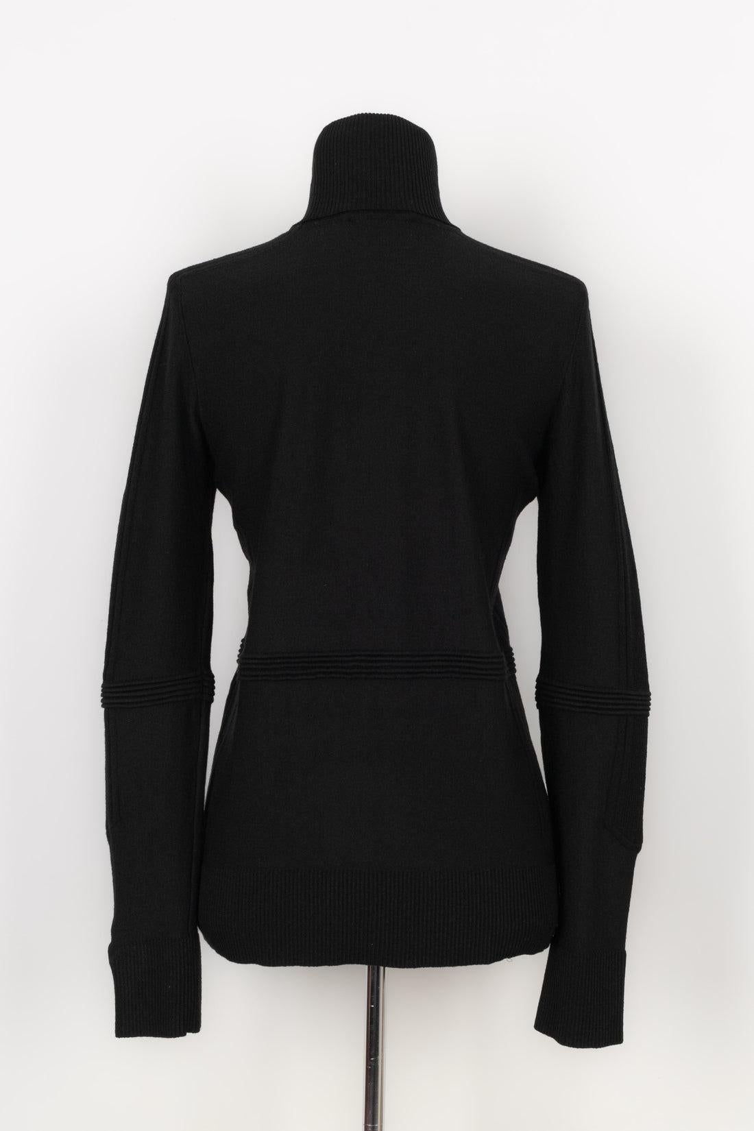 Chanel Jersey negro de cuello alto de lana negra en Excelente estado para la venta en SAINT-OUEN-SUR-SEINE, FR