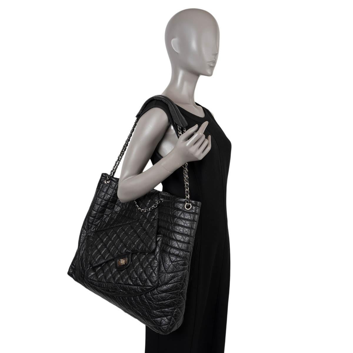 CHANEL black quilted aged calf leather 2010 KARL CABAS Tote Bag For Sale 6