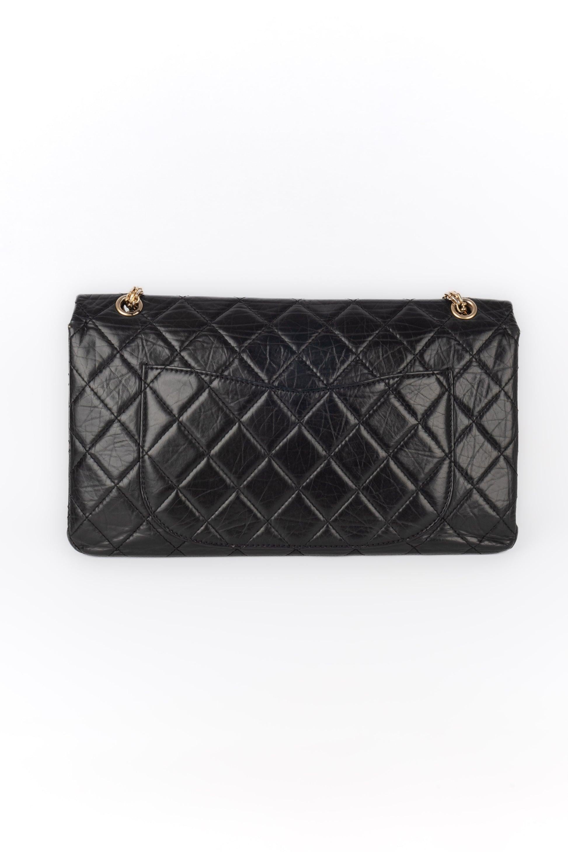 Bolso Chanel negro acolchado de piel de becerro envejecida 2.55, 2005 en Excelente estado para la venta en SAINT-OUEN-SUR-SEINE, FR