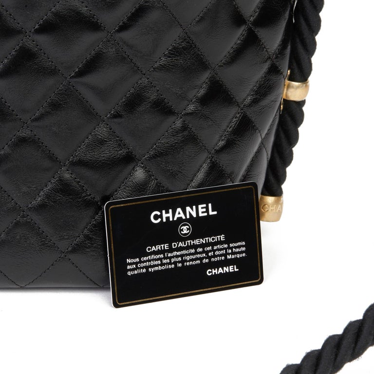 CHANEL Black Quilted Aged Calfskin Leather En Vogue Hobo Bag at 1stDibs