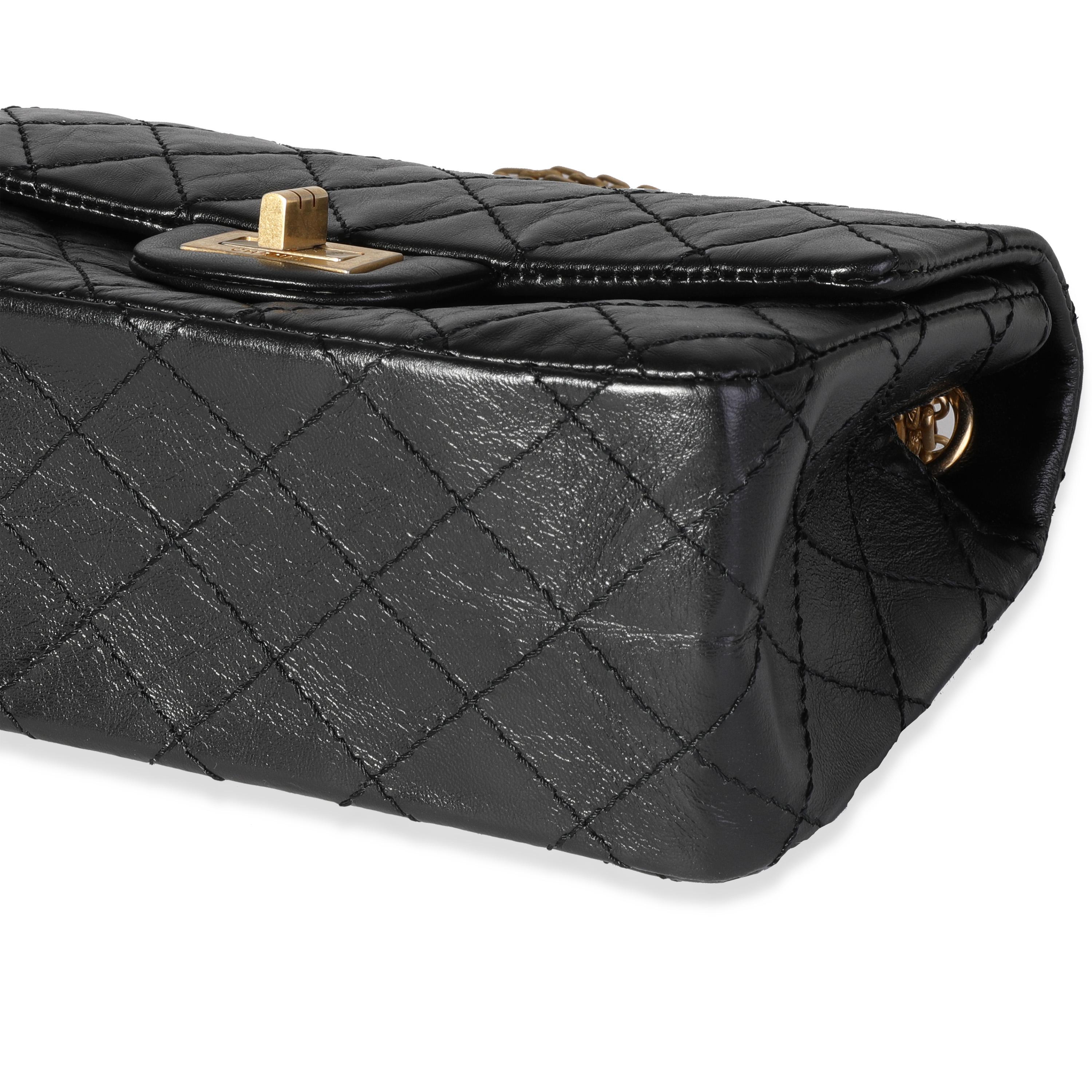 Chanel Black Quilted Aged Calfskin Reissue 2.55 224 In Excellent Condition In New York, NY