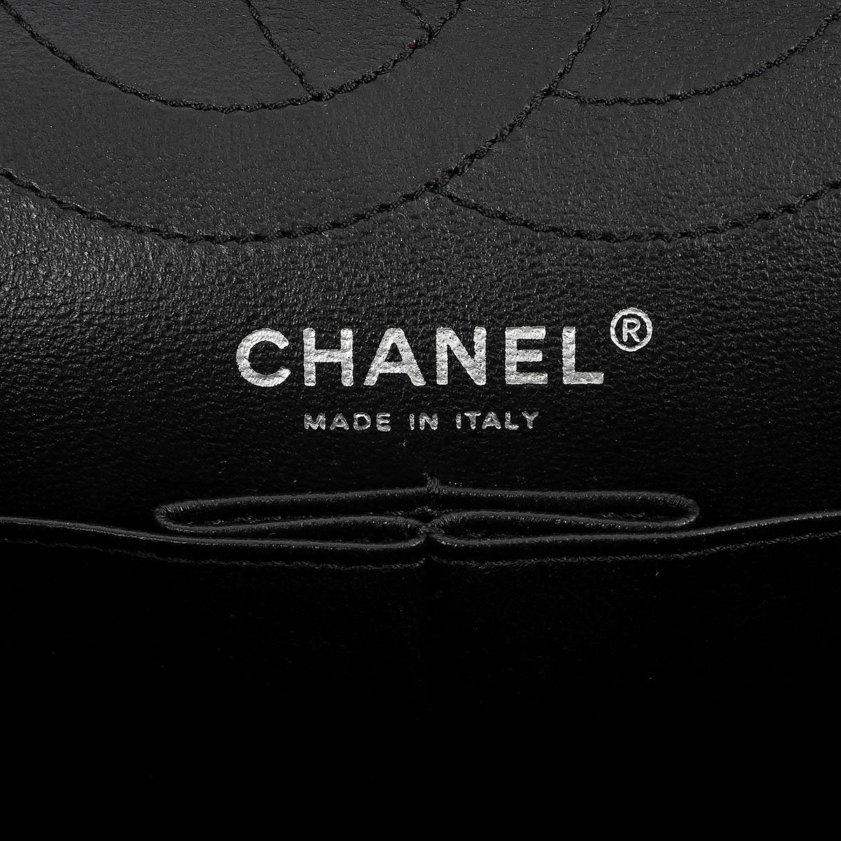 CHANEL black quilted aged leather 2.55 LARGE REISSUE 226 Shoulder Bag 3