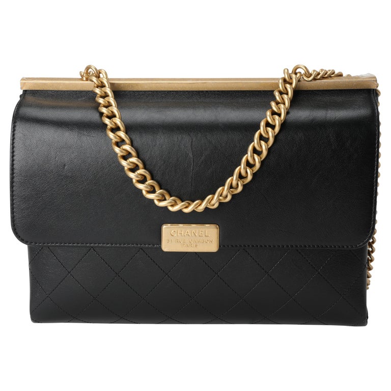møde gaben Opsætning Chanel Black Quilted Calfskin Chain Handle Shopping Bag For Sale at 1stDibs