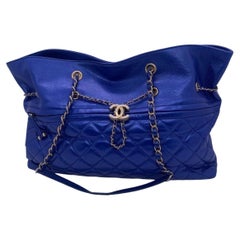 CHANEL Black Quilted Calfskin Front Zip CC Drawstring Chain Tote Bag