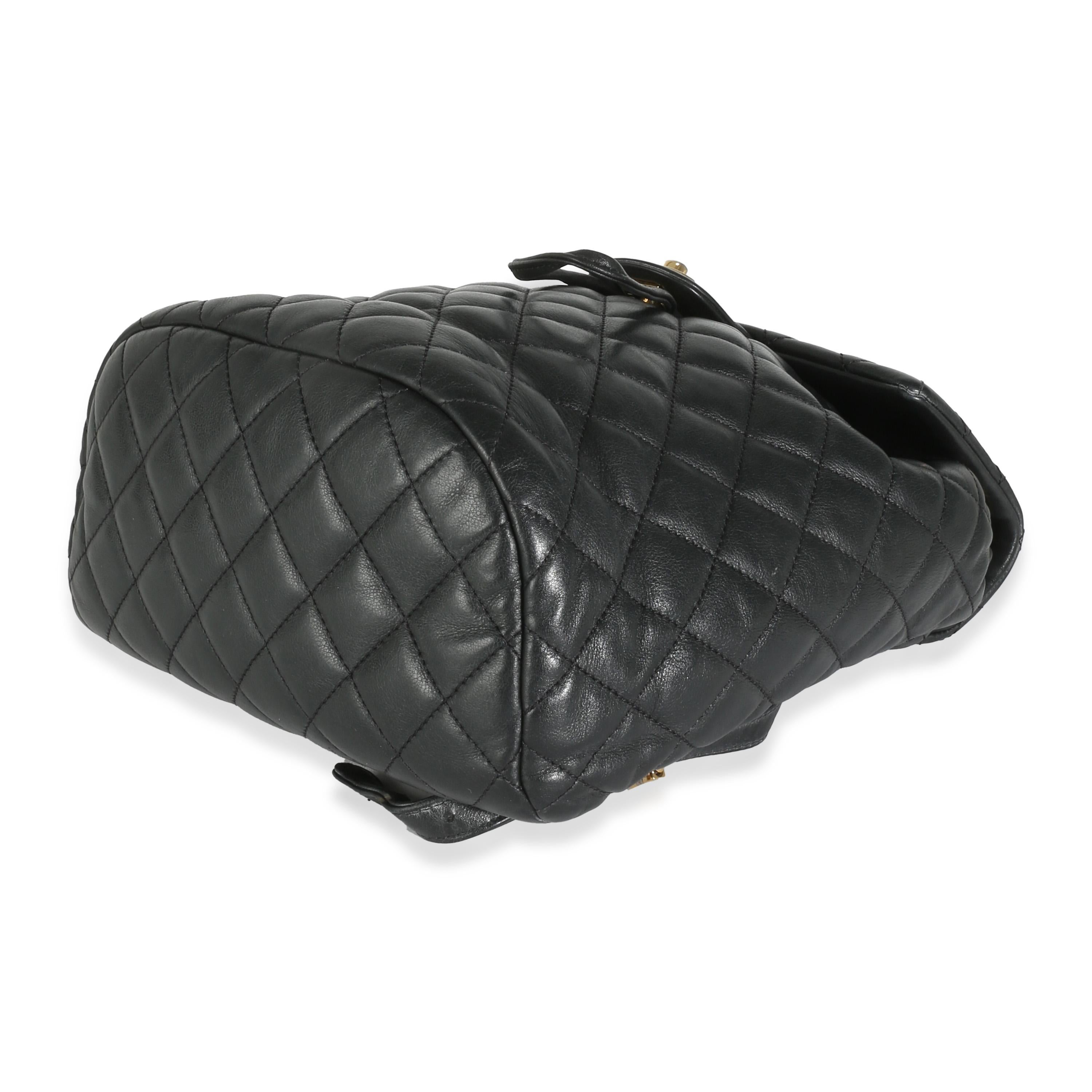 Zaino Urban Spirit in pelle di vitello trapuntata nera di Chanel in vendita 1