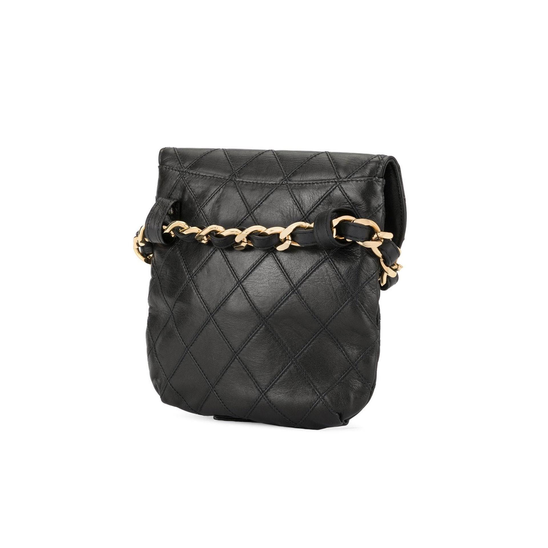 Chanel Black Quilted Calfskin Waist Pouch Fanny Pack For Sale 2