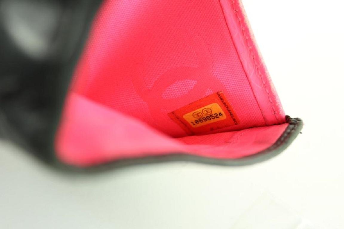 Portefeuille compact noir matelassé Cambon Ligne de Chanel 3C11117 Pour femmes en vente