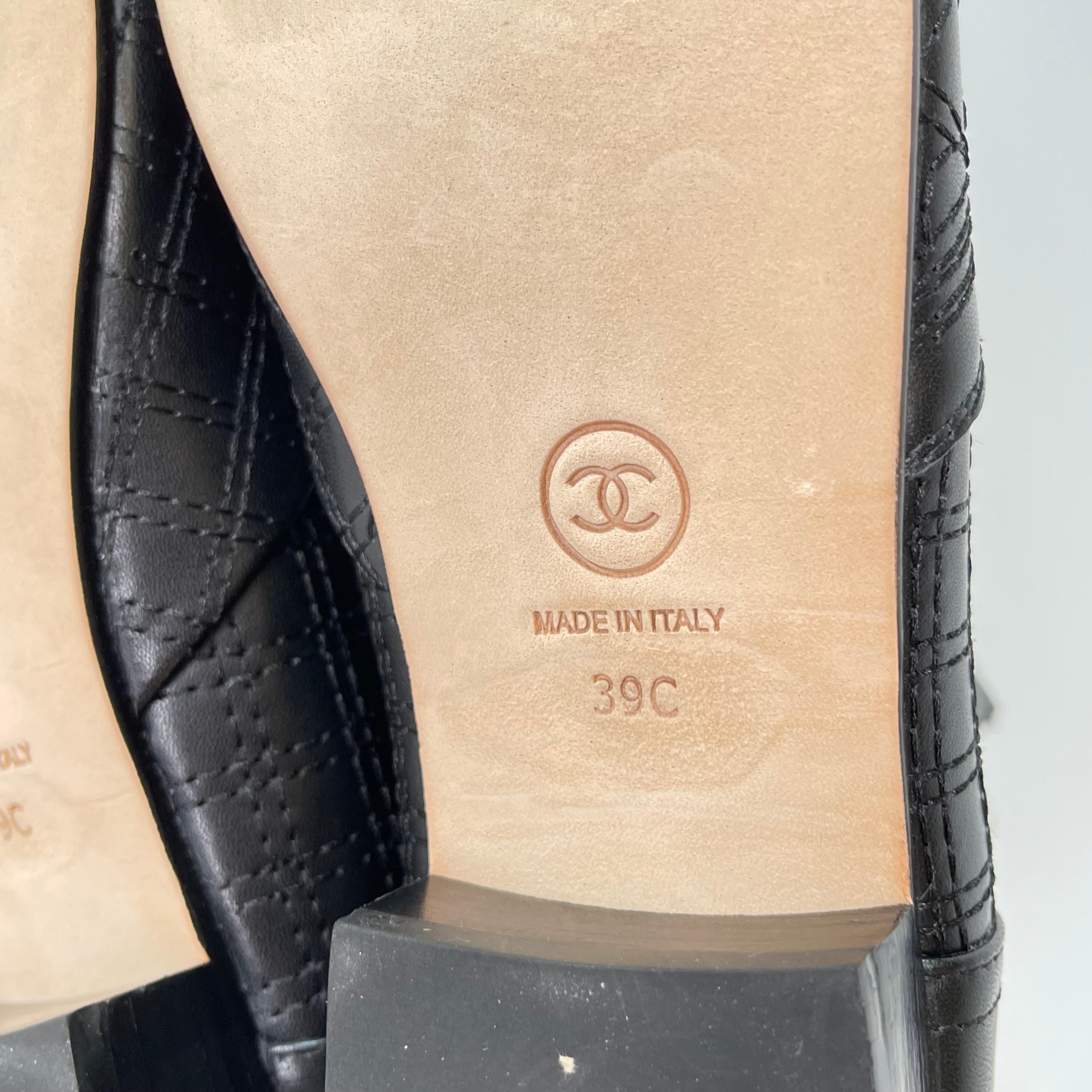 Chanel Black Quilted Cannage Leather Boot (39 C EU) 2