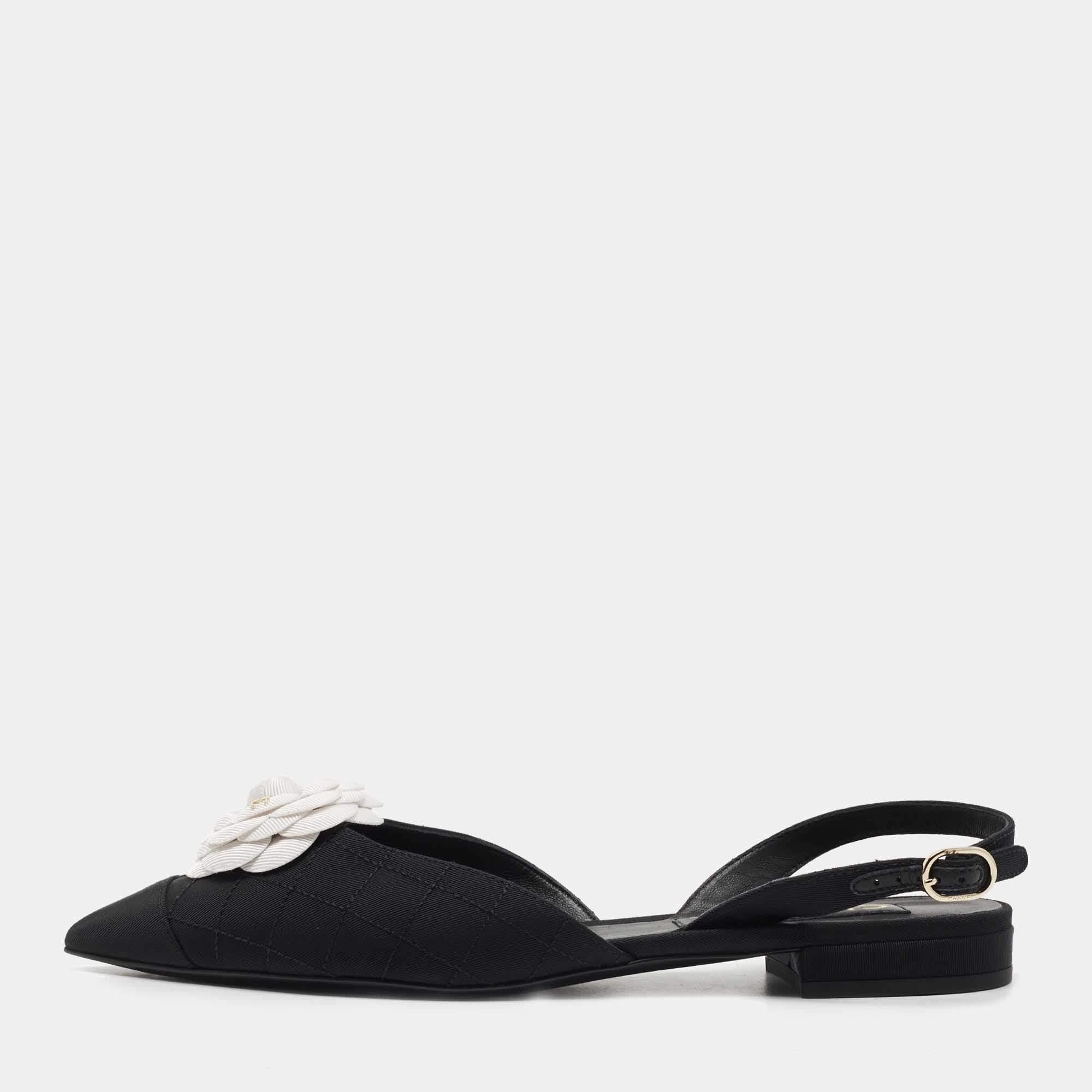 A perfect blend of luxury, style, and comfort. These designer flats are made using prime quality materials and frame your feet in the most elegant way. They can be paired with a host of outfits from your wardrobe.

Includes: Original Dust bag